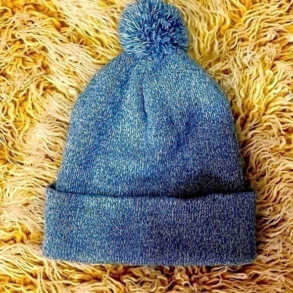 Blue beanie w/ pompom - Picture 2 of 2